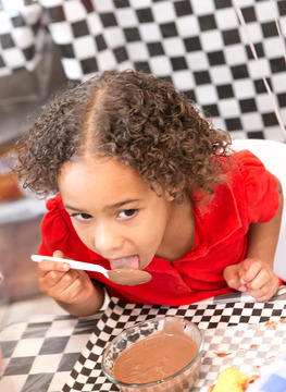 Chocolate Covered Wagon - Kids and candy 
