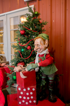 Christmas Elves at Gardner Village - holiday family activity 