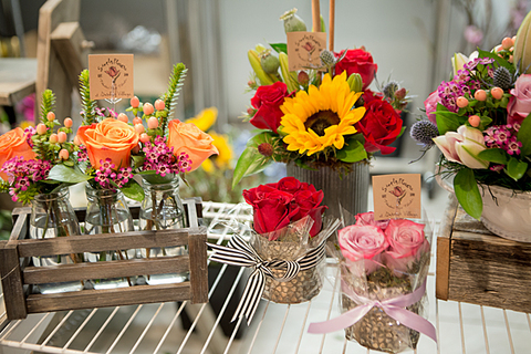  Simply Flowers at Gardner Village