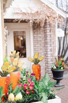 Simply Flowers at Easter - simply flowers shop at Easter 
