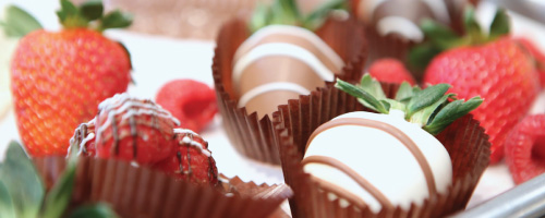 CHOCOLATE-DIPPED FRUIT <BR>CHOCOLATE COVERED WAGON