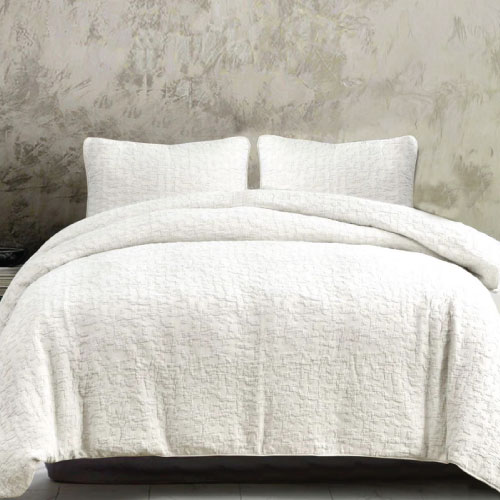 WINTER WHITES BEDDING SALE <BR>LAYERS BEDDING