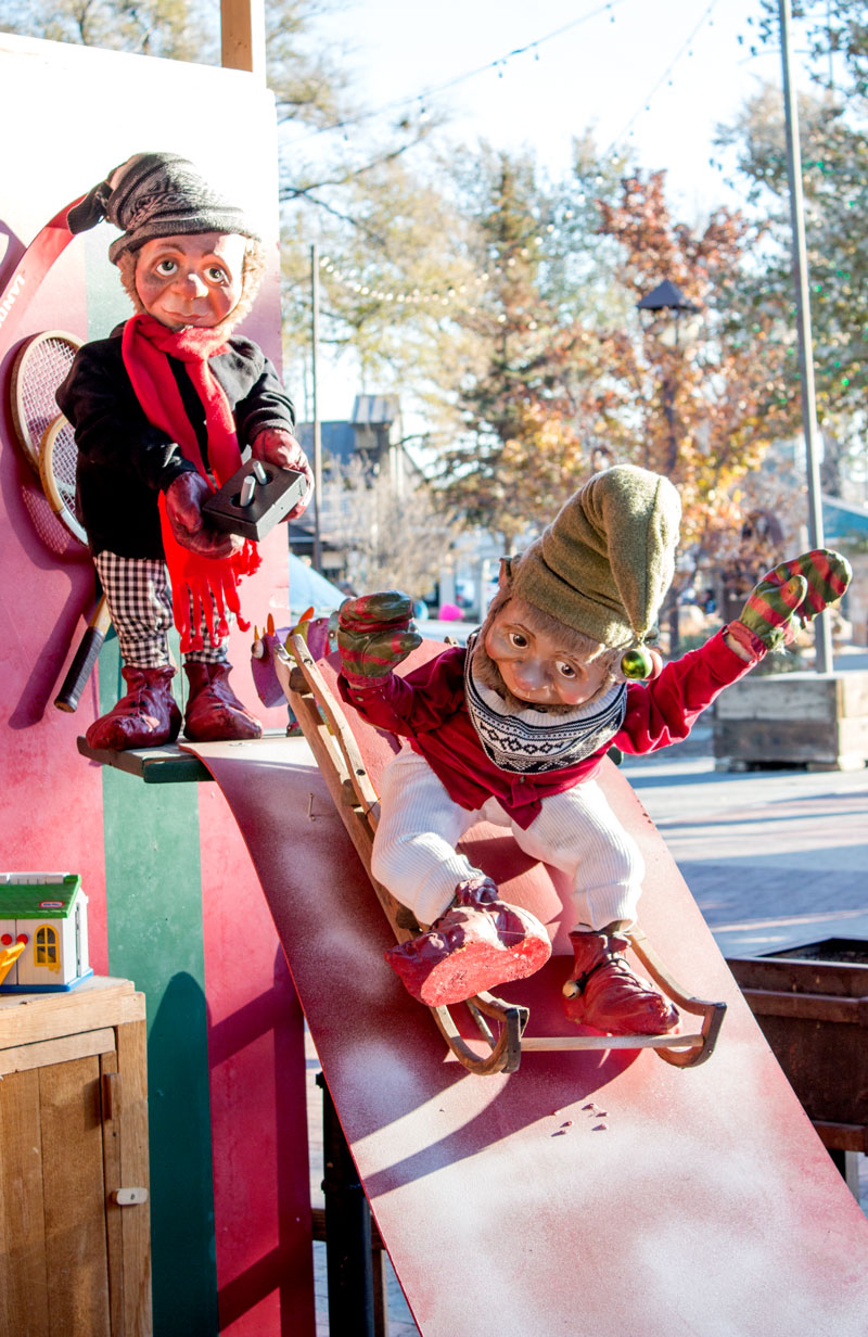 elf scavenger hunt