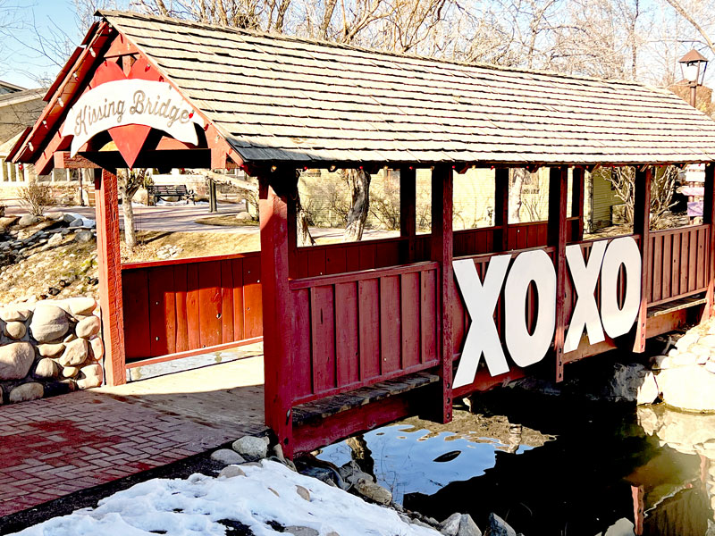 Kissing Bridge