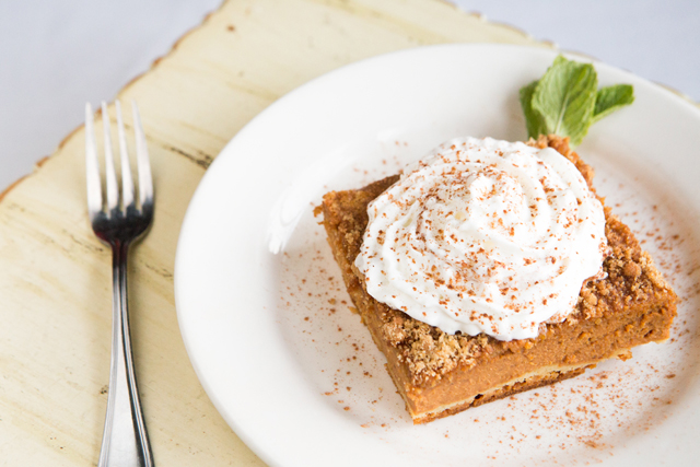 pumpkin pie cake