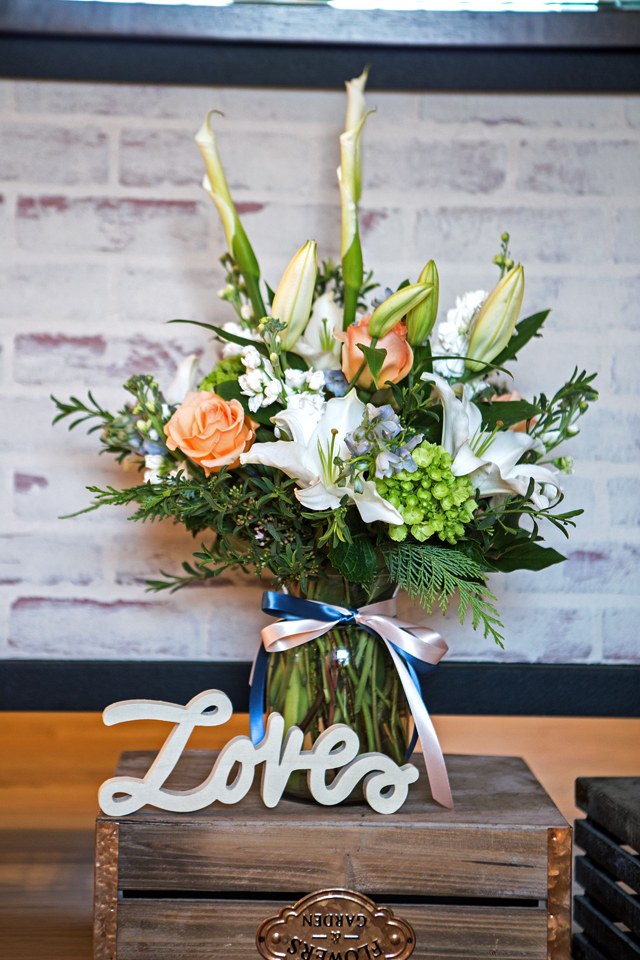 simply flowers at gardner village
